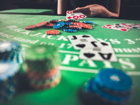 کلاسک اسپیڈ بلیک جیک 72 game thumbnail